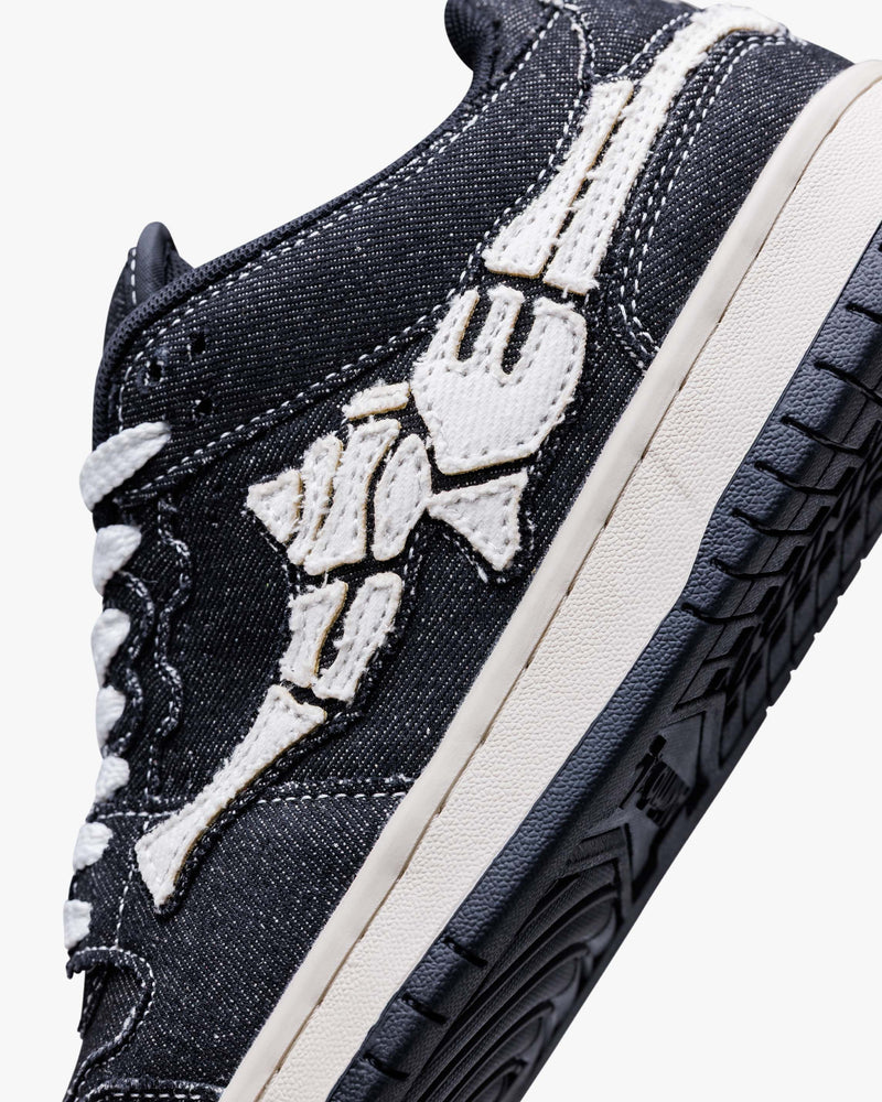 AKIMBO LOWS "SELVEDGE DENIM BLACK"